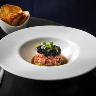 CA SONG
- Spicy Yellowfin Tuna Tartare