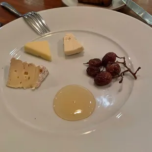 2/12/22: Selection of 3 Cheeses