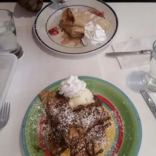 Nutty Monkey Crepe
