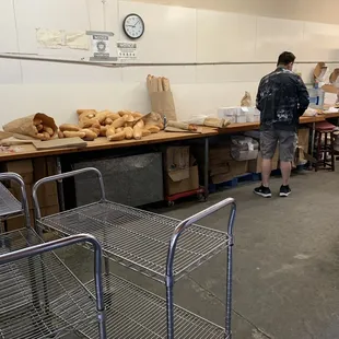 Fresh bake breads