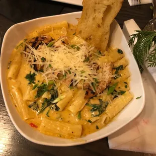 Chicken Mamba Pasta
