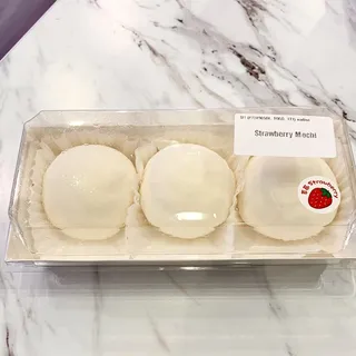 Strawberry Mochi (3Pc)