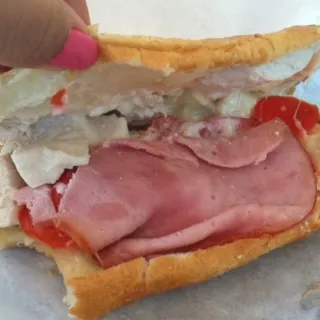 Hot Chicken Cordonbleu Sandwich