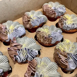 Strawberry rose with black sesame buttercream Petite Cakes