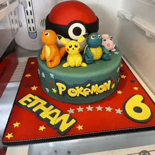 Pokémon Cake