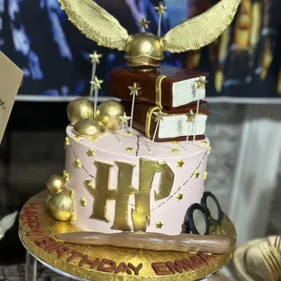 Harry Potter themed cake