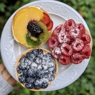 Fruit Tarts (IG: hangryforwhat)