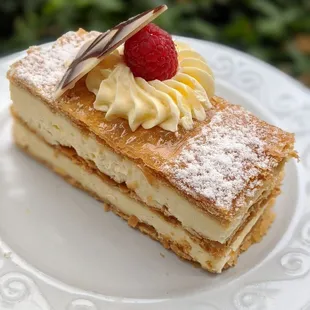 Mille Feuilles (IG: hangryforwhat)