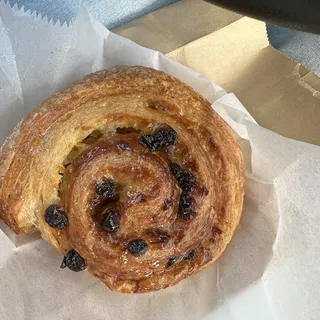 Raisin Croissant