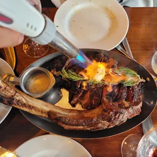 Tomahawk Steak