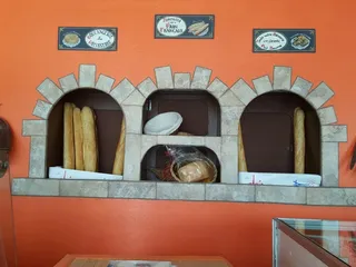 Le Paris French Bakery