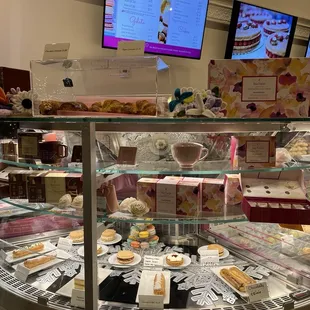 Much more than macarons at Le Macaron