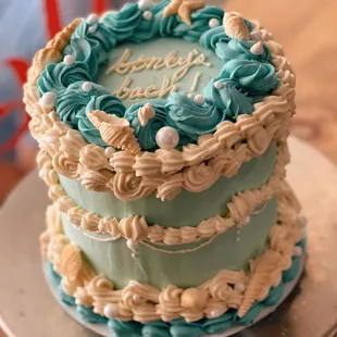 not fondant, but chocolate shells!