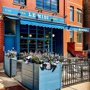 Le Midi&apos;s storefront on West Division Street