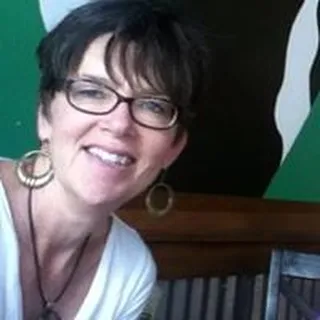 Anne B.