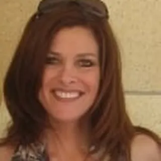 Laura G.
