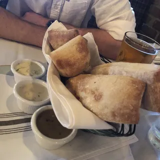 Le Moo NY Tribeca Oven Breads with Three Sauces