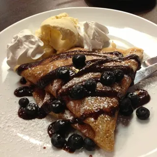 Berry Cheesecake Crepe