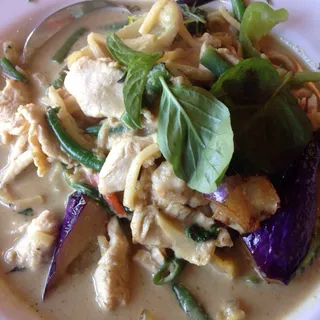 Green Curry Fettuccine