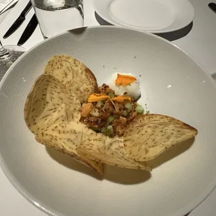Salmon tartare