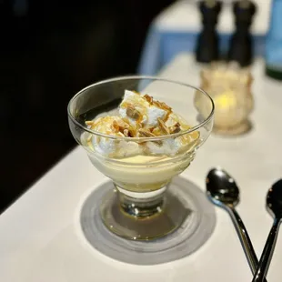 Oeufs a La Neige