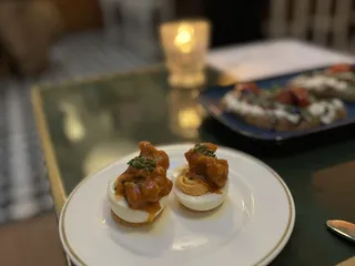 Leo's Oyster Bar