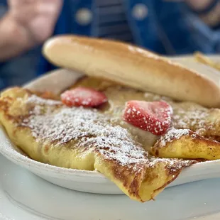Monte Cristo Crepe