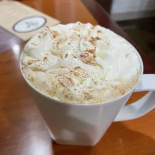 Cinnamon Roll Latte