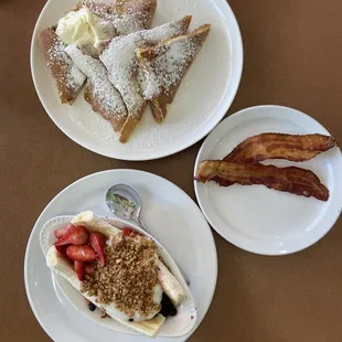 French Toast, banana split breakfast