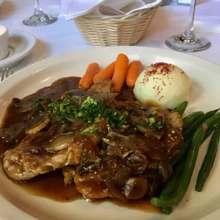 Medallions De Porc Aux Champignons