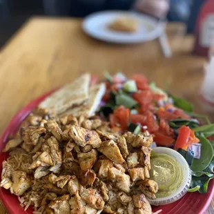 Le Petit Cafe & Grille