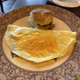 Cheese omelet with a sausage biscuit