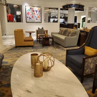 Le Petit Café at Disney's Riviera Resort