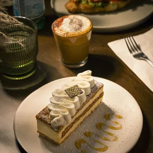 dessert, food
