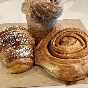 Cruffin, apricot croissant, cinnamon roulade