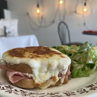 CROQUE MONSIEUR