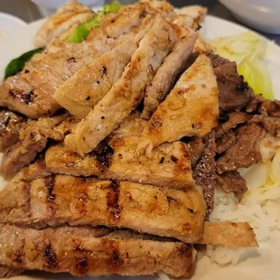 COMBO LEMONGRASS CHICKEN PORK STEAK (#11)