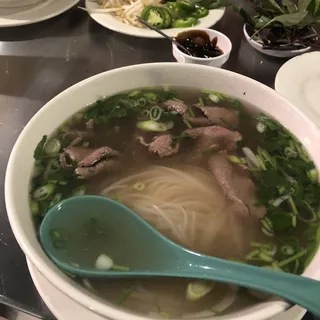 3. Pho Bo Vien (Beef Meatball Pho)