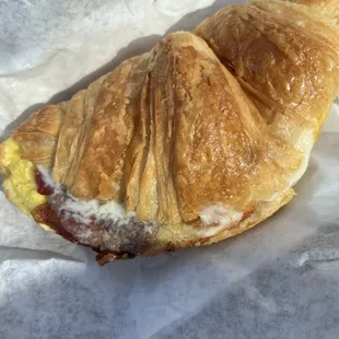 Bacon and Egg on Croissant