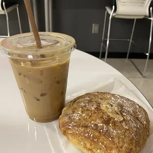 Iced vanilla latte and chocolate almond croissant