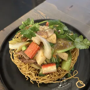 Seafood Chow Mein