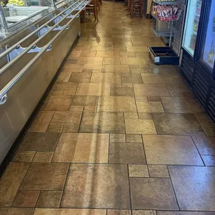 sushi and sashimi, interior