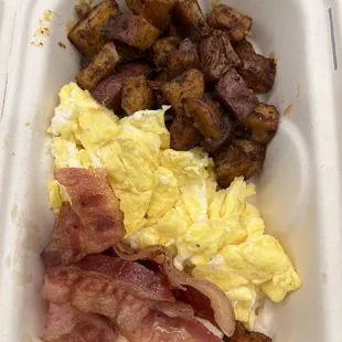 eggs, bacon and potatoes