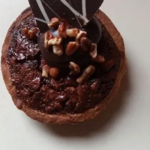 This pecan dessert at Le Rendezvous Cafe was pretty good but nothing too special.