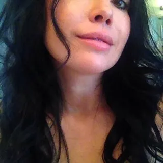Gina C.