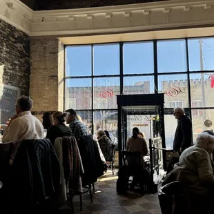 ramen and noodles, interior