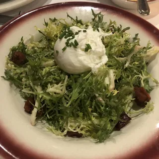 Frisée Aux Lardons