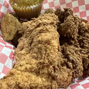 Honey chicken jalapeño basket