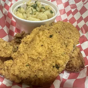 Basket- fish &amp; chicken + Mac &amp; cheese