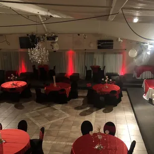 Le Roux's On The Lake